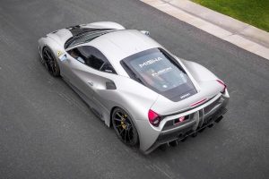 Βελτιωμένη Ferrari με carbon bodykit να την… πιείς στο ποτήρι!