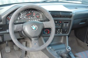 Πωλείται συγκλονιστική και μοναδική BMW M3 E30 Sport Evolution