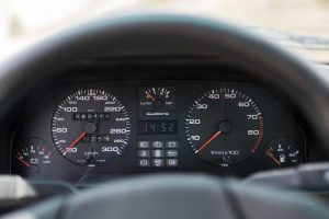 Σπάνιο Audi Sport quattro για 350.000 ευρώ!