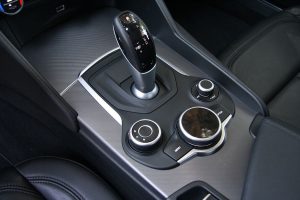 Δοκιμή Alfa Romeo Giulia 2.2 Diesel 180 PS AT8