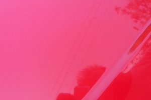 Αφαίρεση ρετσινιού από το αυτοκίνητο