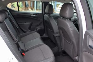 Opel Astra 1.4T 150 (9)