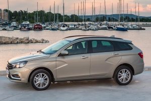 Νέα, πιο πρακτικά Lada Vesta SW και SW Cross
