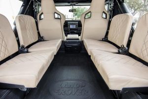 Land Rover Defender με μοτέρ από Corvette είναι το απόλυτο off road! (+video)