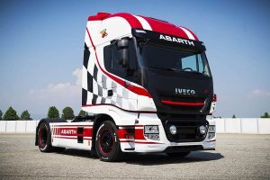 Abarth Iveco Stralis στα χρώματα του πολέμου!