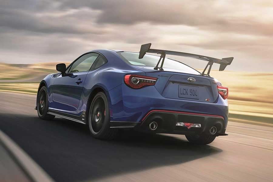 Τα πολεμικά Subaru BRZ tS και WRX STI Type RA