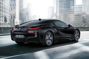 Έρχεται με 420 άλογα το BMW i8