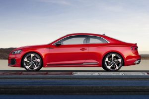 Πόσο κοστίζει το «καυτό» Audi RS 5 στη χώρα μας;