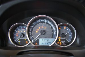 Υποχρεωτικά στην άδεια τα χιλιόμετρα των εισαγόμενων μεταχειρισμένων