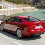 Νέος 2λιτρος turbo 300 ίππων για τις Jaguar XF, XE και F-Pace