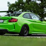 Εκπληκτική καταπράσινη BMW M2 με carbon bodykit