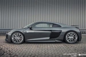 Η Prior Design «φουσκώνει» το Audi R8