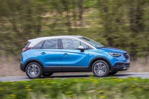 Από 17.300 ευρώ το Opel Crossland X (τιμές – εξοπλισμοί)