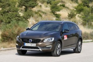 Δοκιμή Volvo V60 Cross Country D4 190 hp auto