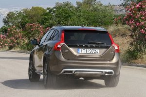 Δοκιμή Volvo V60 Cross Country D4 190 hp auto