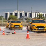 Στα όρια με Ford Focus RS και Mustang V8