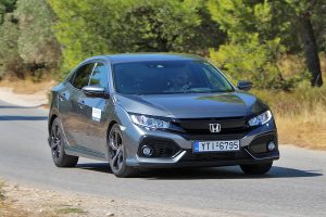 Honda Civic 1,0 VTEC TURBO (9)