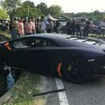 Lamborghini εναντίων όλων… κατέληξε στο χαντάκι