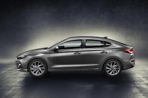Νέο, πιο στιλάτο Hyundai i30 Fastback (+video)