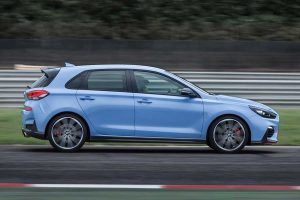 Hyundai i30 N με 275 άλογα και τελική 250 χλμ./ώρα (+video)