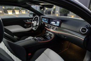 Νέα υπηρεσία ενοικίασης αυτοκινήτων StarRent Mercedes & smart