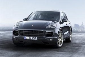 Ρεκόρ πωλήσεων από την Porsche το 2017