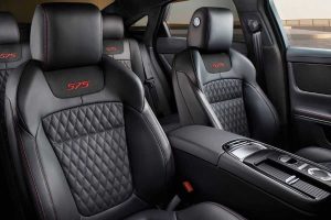 H ισχυρότερη Jaguar sedan έχει τελική 300 χλμ./ώρα (+video)