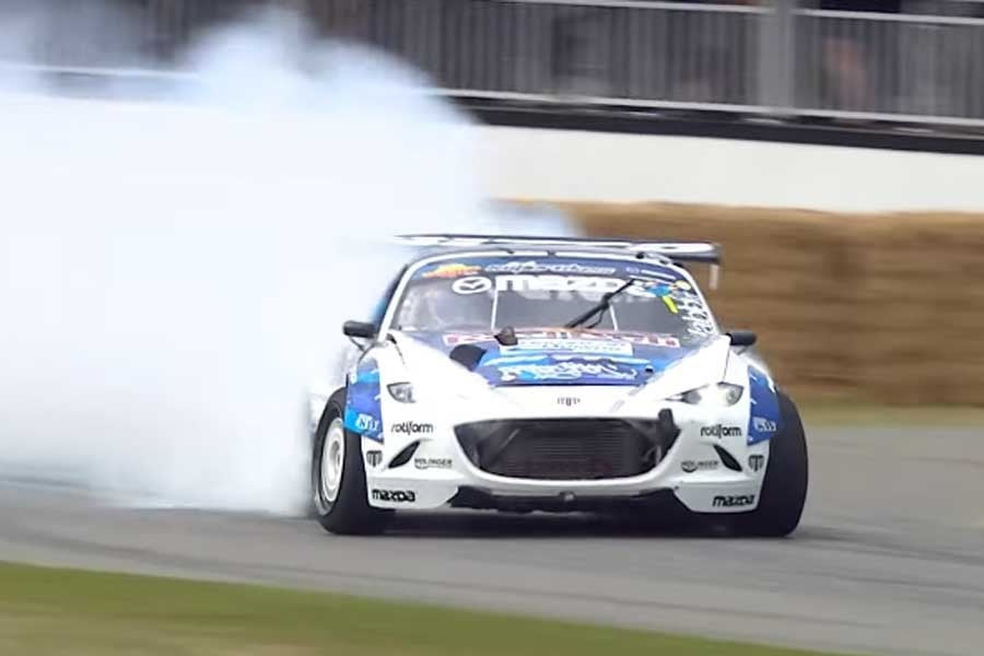 Το τετραρότορο Mazda MX-5 του Mad Mike τρελαίνει το Goodwood (+video)