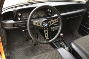 Στο σφυρί σπάνια BMW 2002tii Touring