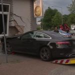 14χρονος πήρε την καινούργια Mercedes του μπαμπά και τη διέλυσε