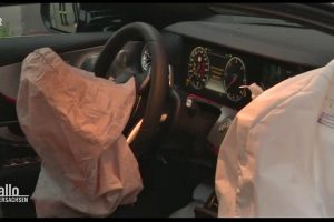 14χρονος πήρε την καινούργια Mercedes του μπαμπά και τη διέλυσε