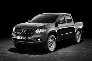 Mercedes X-Class pickup για τα αλώνια και τα σαλόνια