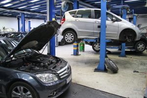 Προσφορές service για Mercedes C-Class
