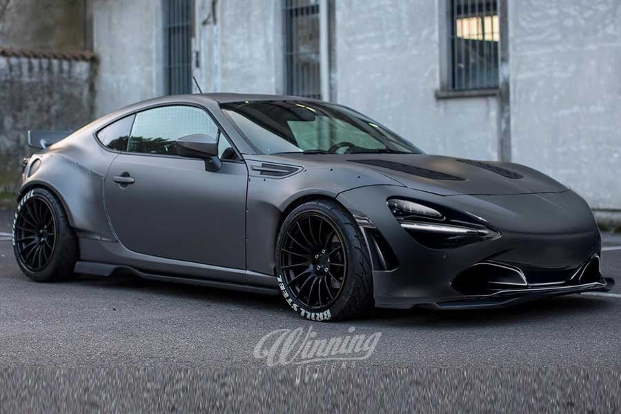 Subaru BRZ μετατράπηκε σε McLaren 720S
