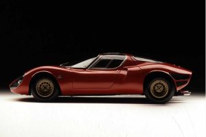 Η θρυλική Alfa Romeo 33 Stradale έγινε 50 ετών (+videos)