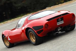 Η θρυλική Alfa Romeo 33 Stradale έγινε 50 ετών (+videos)