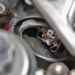 Αλλαγή εμπρός λαμπτήρων αυτοκινήτου