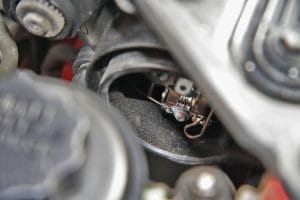 Αλλαγή εμπρός λαμπτήρων αυτοκινήτου