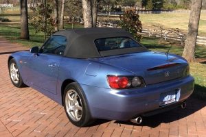 Όποιος προλάβει αυτό το Honda S2000 με 39.700 χλμ.