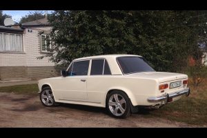 Lada 2101 με εσωτερικό και κινητήρα από BMW! (+video)