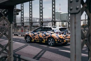 Ξεμύτισε η νέα BMW X2 με στολή παραλλαγής!