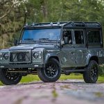 Χειροποίητο Land Rover Defender με V8 μοτέρ 320 ίππων από Chevrolet