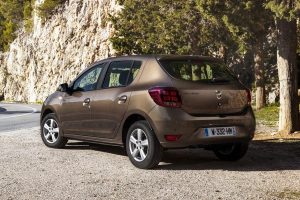 Αυτοκίνητα έως 10.000 ευρώ: Dacia Sandero 1.0 73 PS