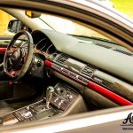 Ένα Audi A8 2ης γενιάς πραγματικό… τούμπανο!