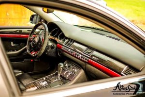 Ένα Audi A8 2ης γενιάς πραγματικό… τούμπανο!