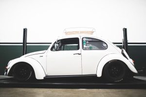 VW Beetle του 1965 με μοτέρ από Subaru WRX STi! (+video)