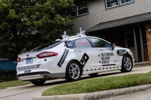 Συνεργασία Ford και Domino’s για αυτόνομη διανομή πίτσας! (+video)
