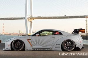 Nissan GT-R… σκέτη τρομοκρατία!