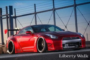 Nissan GT-R… σκέτη τρομοκρατία!