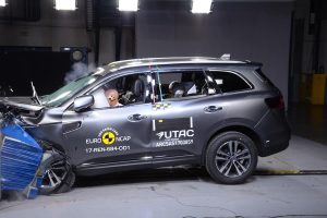 Crash tests σε εννιά νέα μοντέλα με 3, 4 και 5 αστέρια